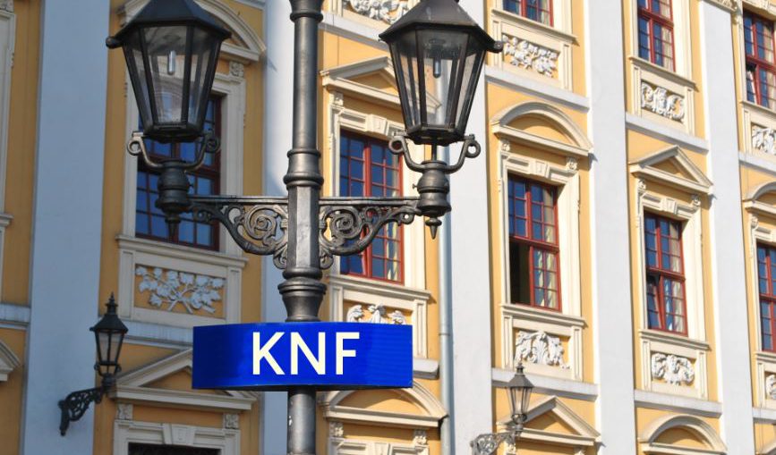 komisja nadzoru finansowego zadania