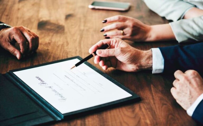 czego nie może zająć komornik